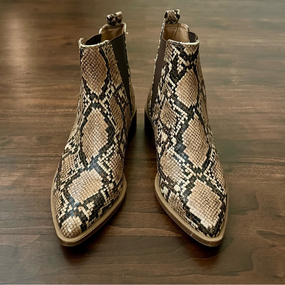 Steve Madden Snake Skin Jumble Brown Ankle Boots Shoes Women’s Size 6.5M